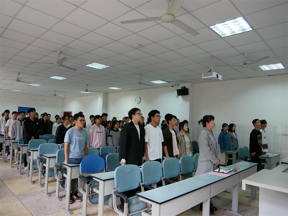1.会议全景.jpg